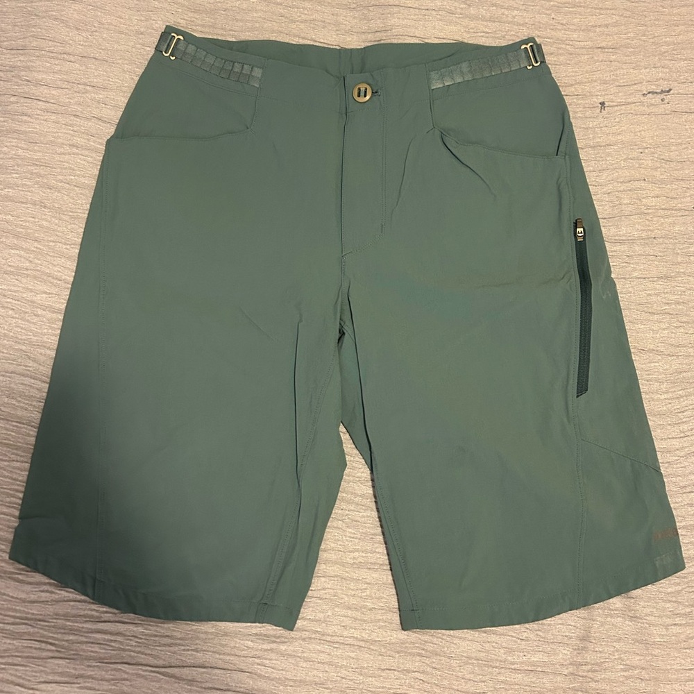 Patagonia Dirt Roamer Shorts - 32